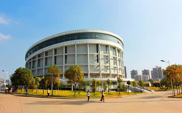 成长主线强化结构慢牛不变